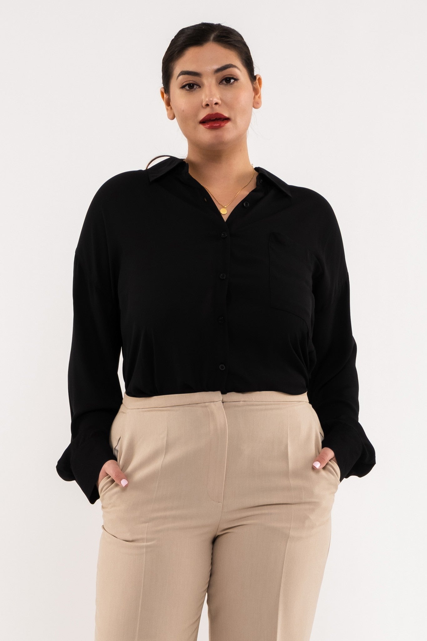 Curvy Nora Blouse