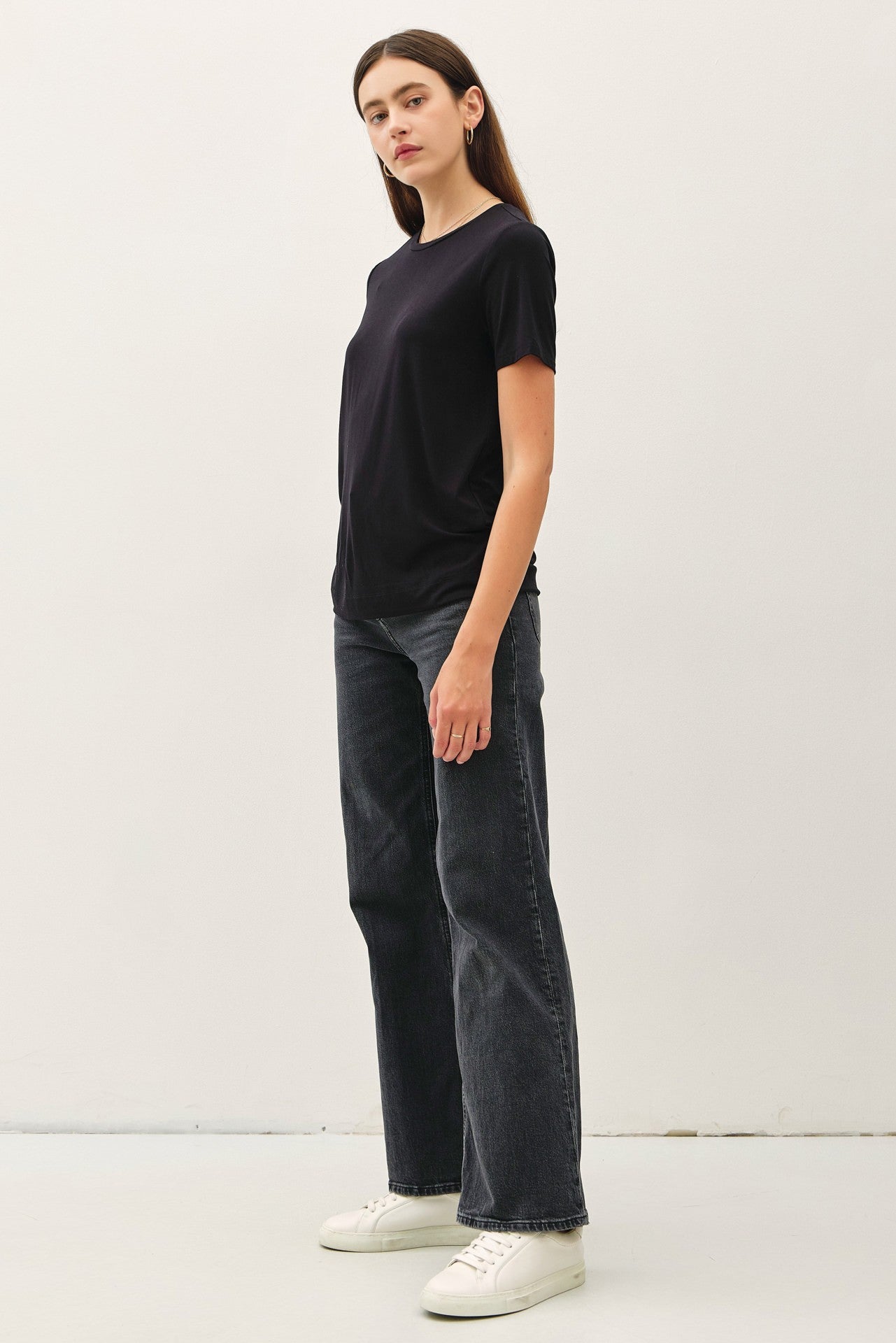 Cameron Tee - Multiple Colors
