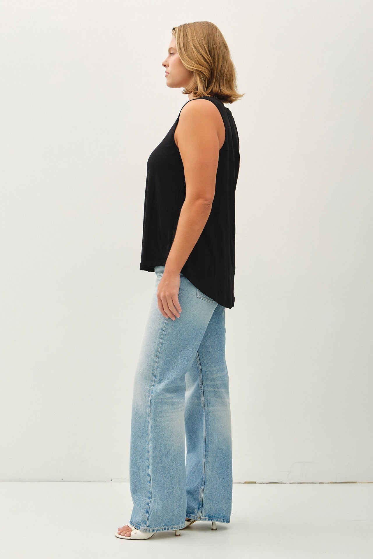 Noel Tank - Multiple Colors