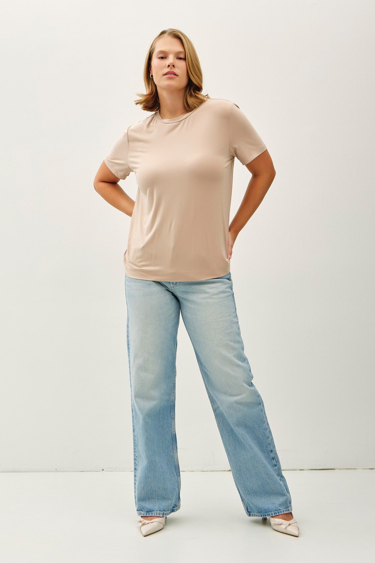 Cameron Tee - Taupe