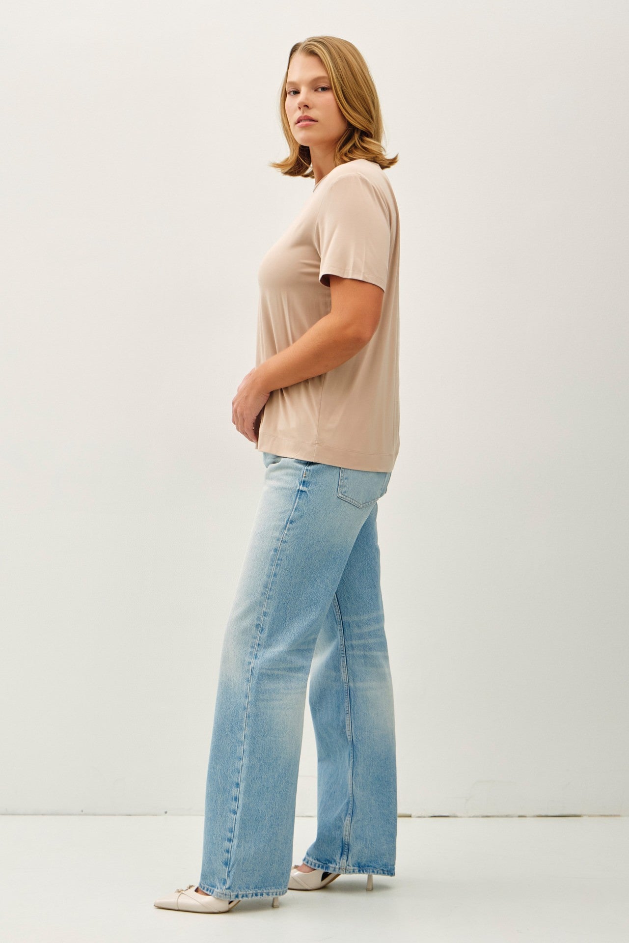 Cameron Tee - Taupe