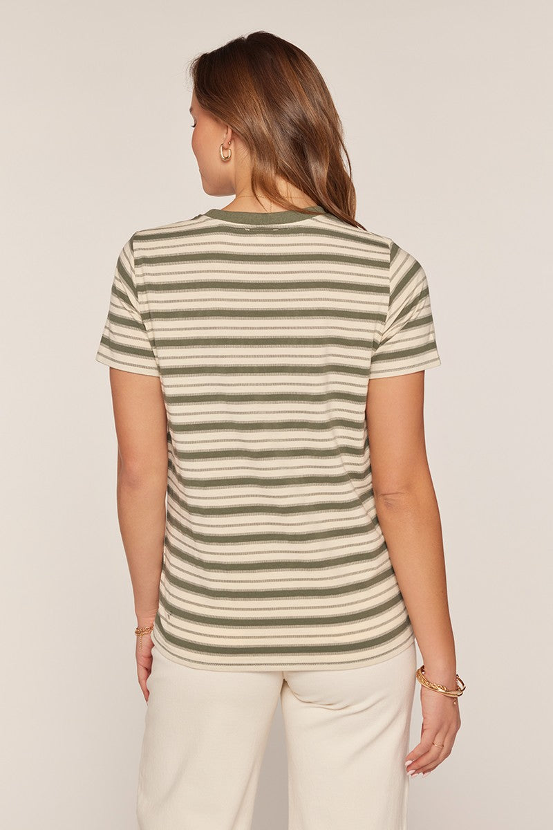 Lily Tee