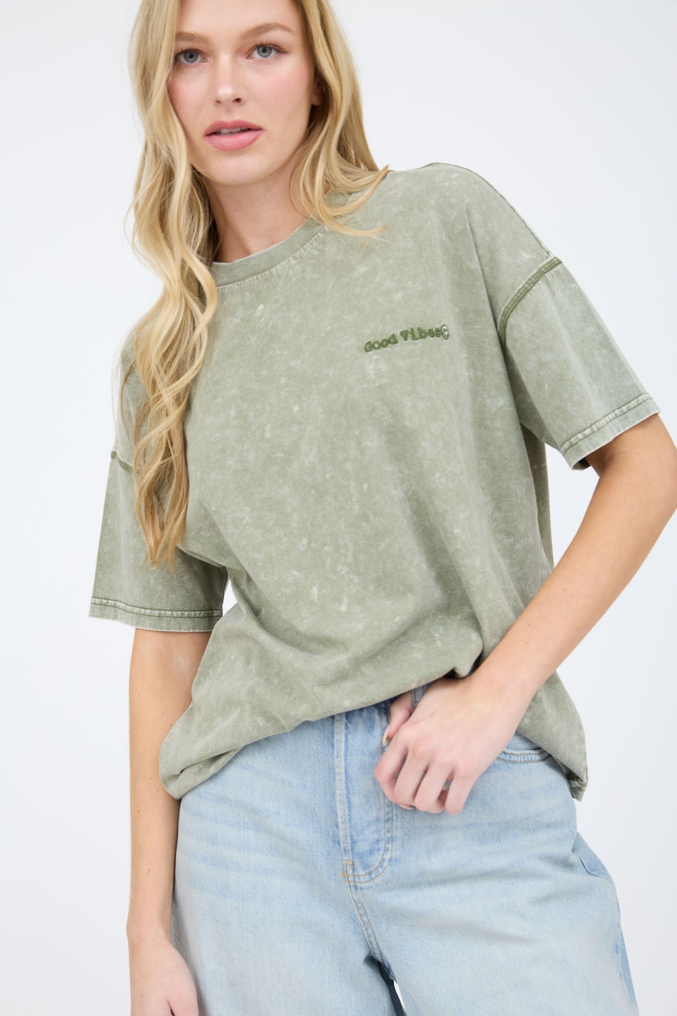 Good Vibes Tee