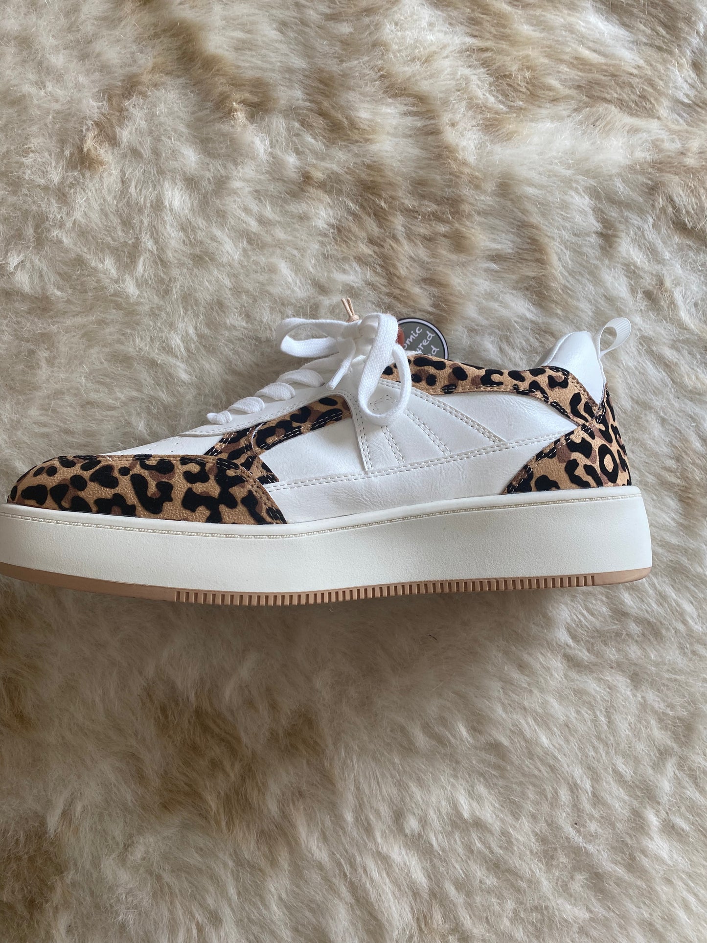 Erin Sneaker
