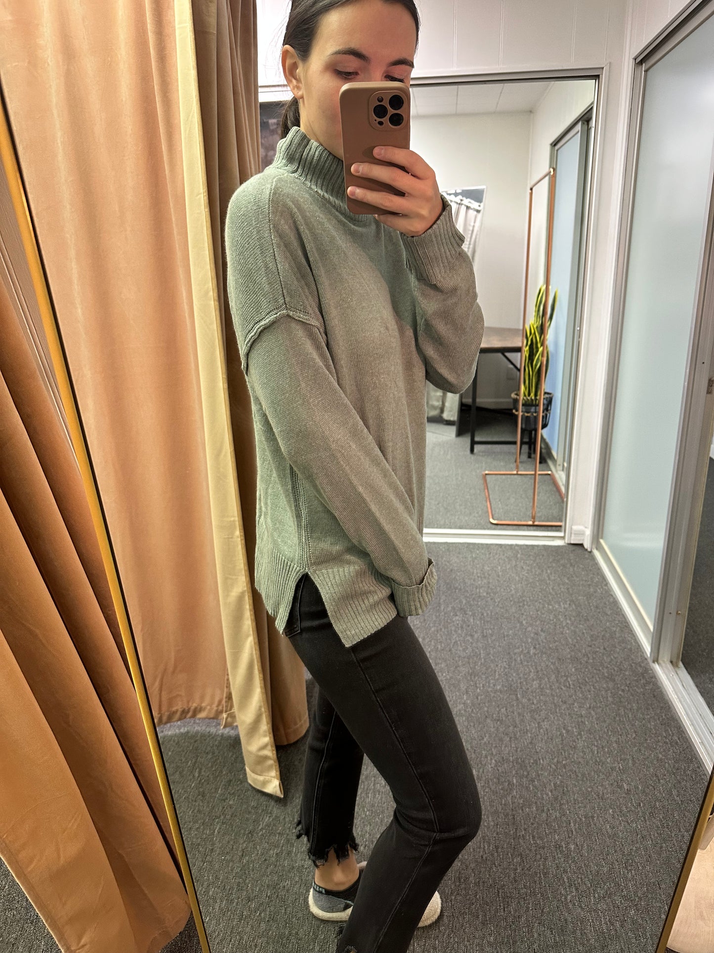 Hannah Sweater