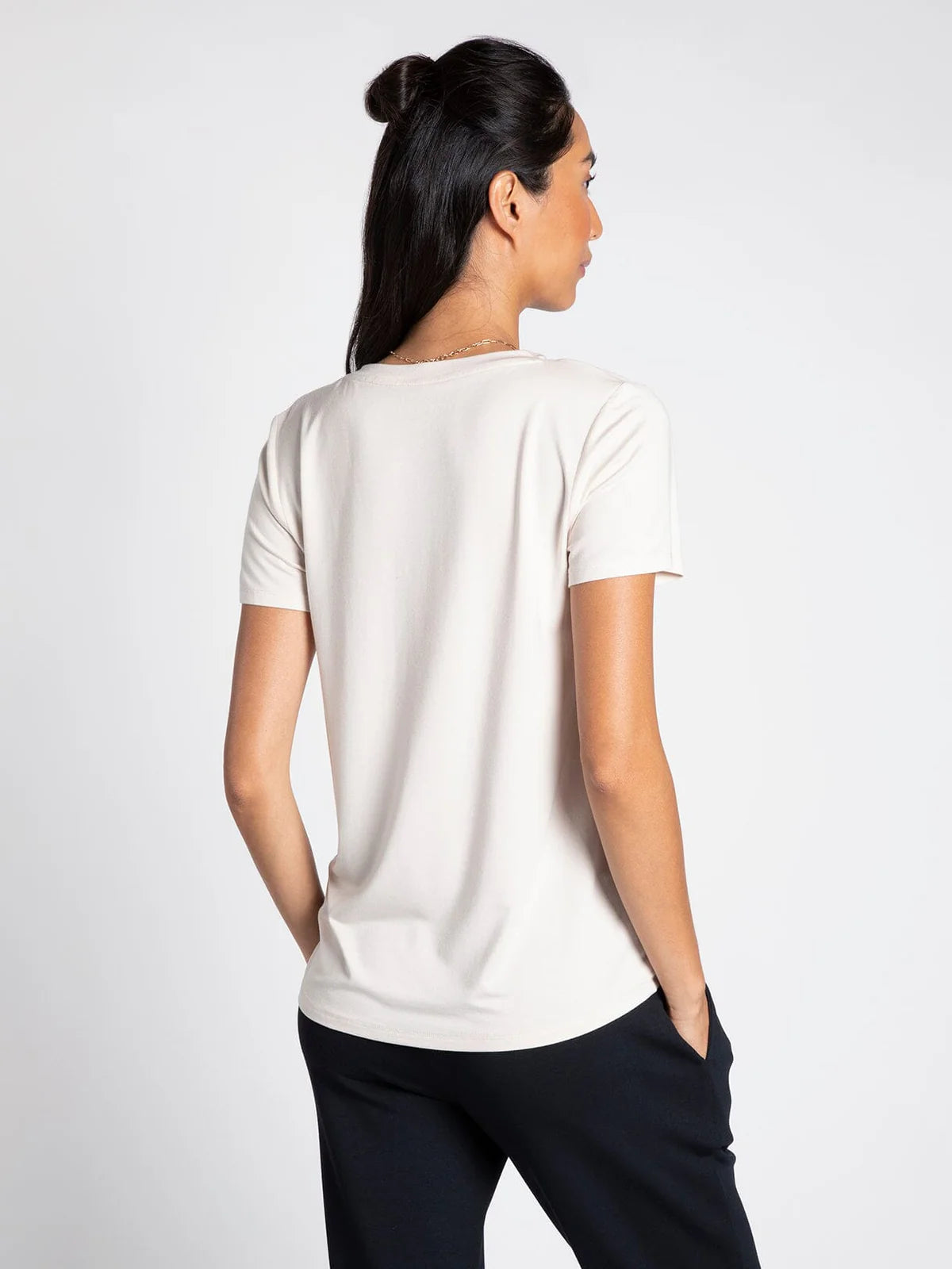 Finley Tee - Dove