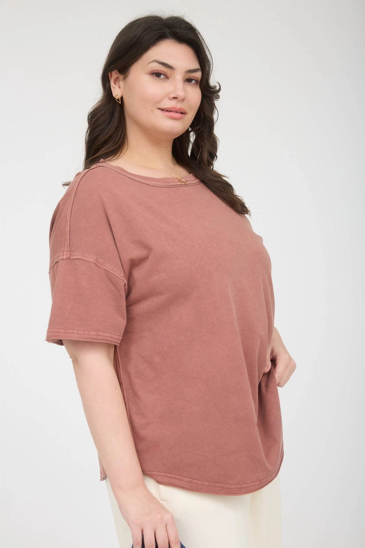 Dakota Tee Curvy - Multiple Colors