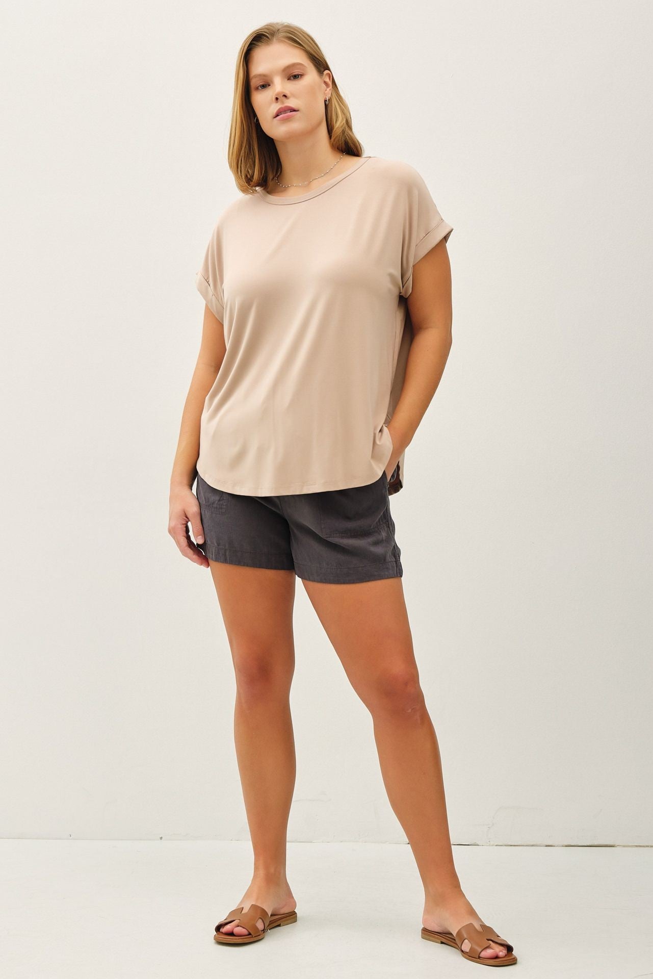 Dawn Tee - Taupe