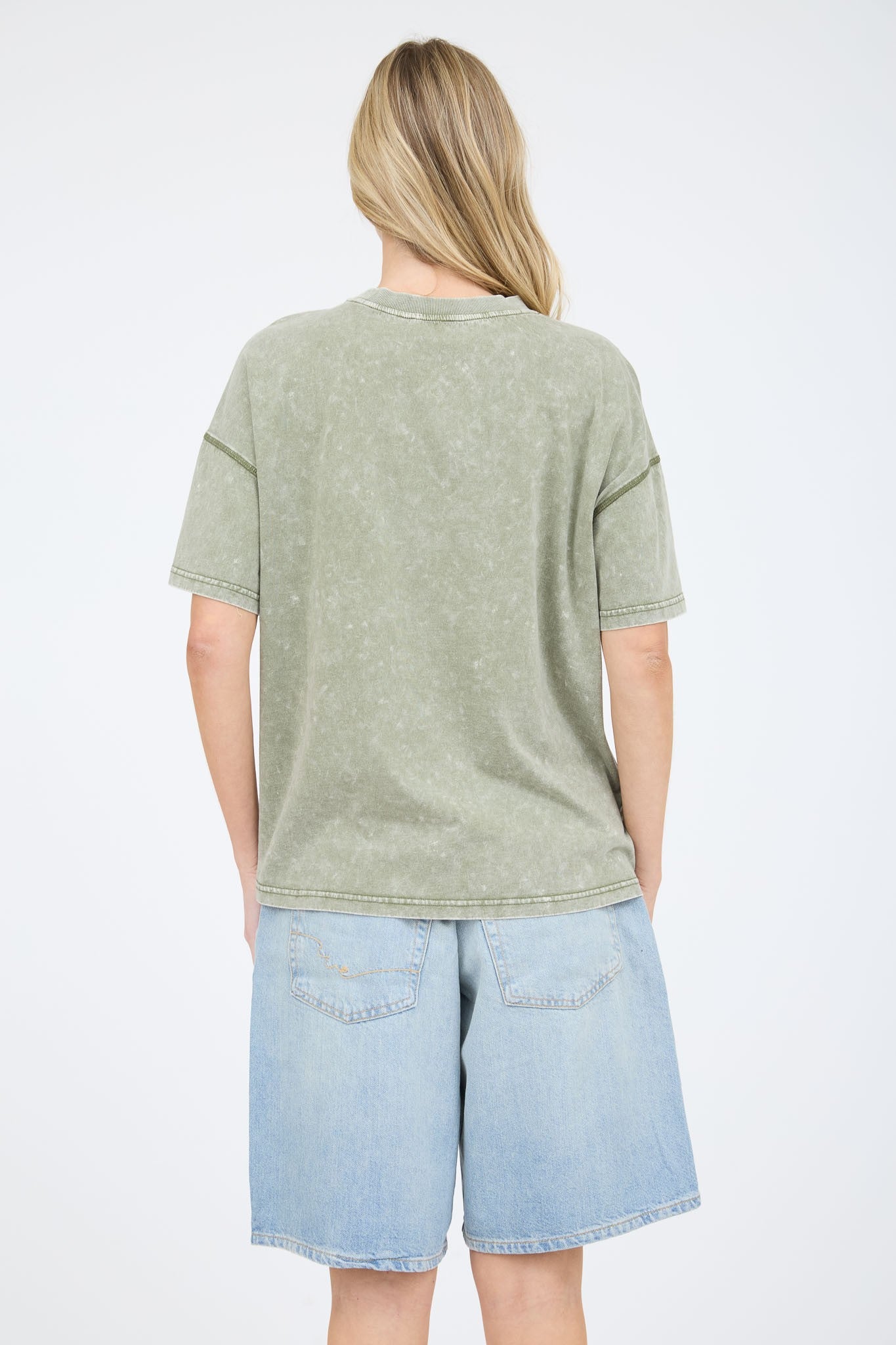 Good Vibes Tee