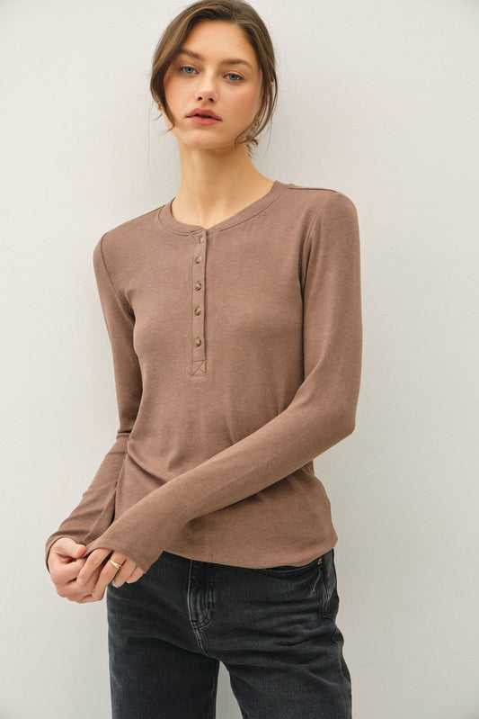 Anna Top