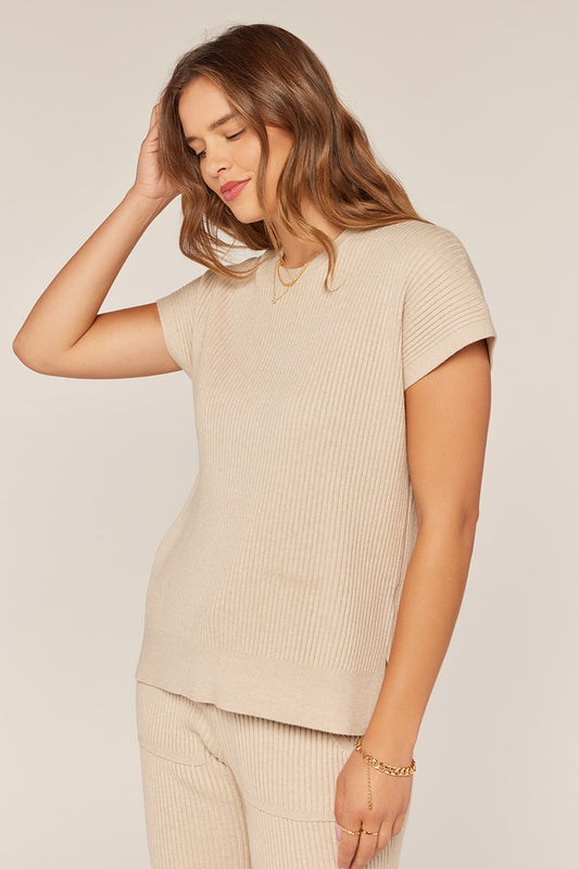 Tori Top