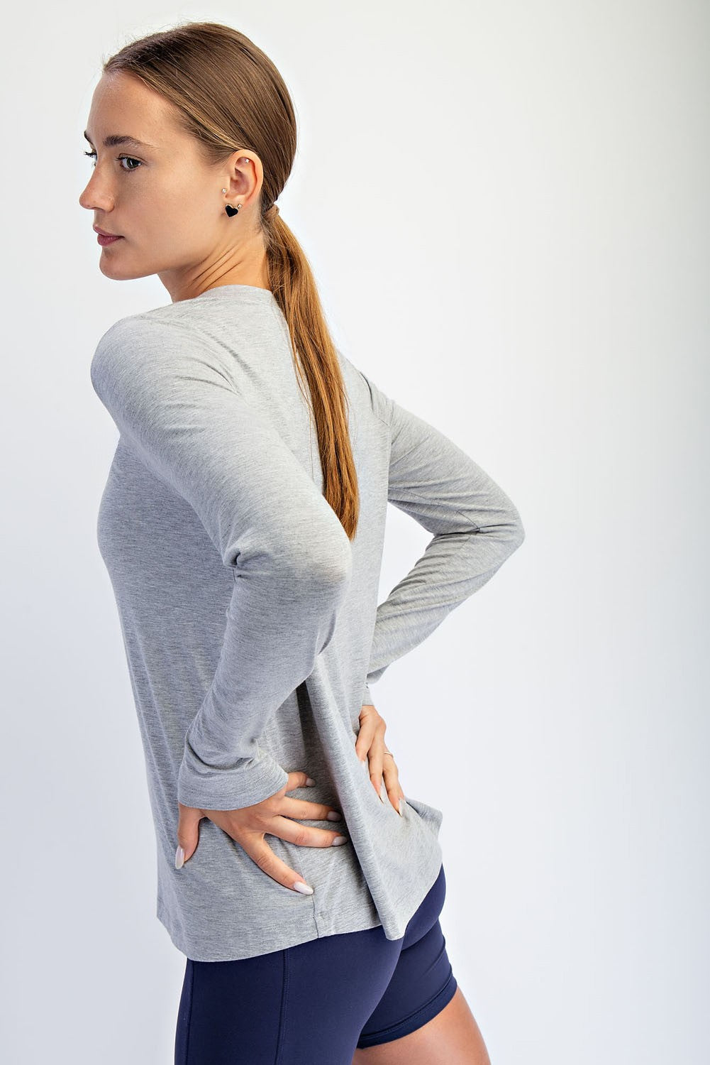 Julie Longsleeve