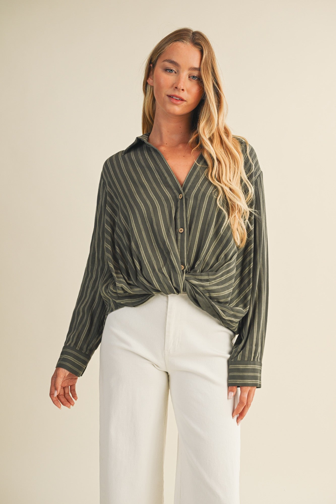 Halle Top