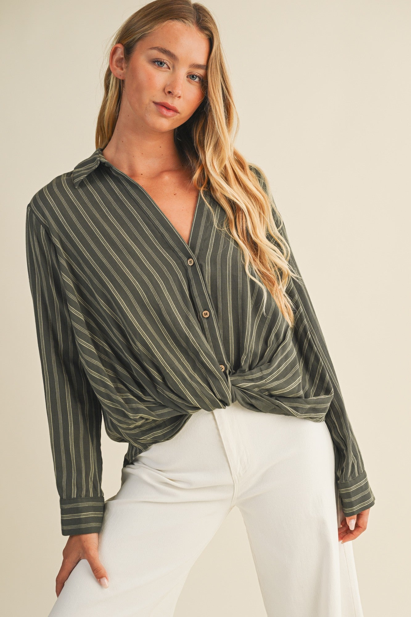 Halle Top