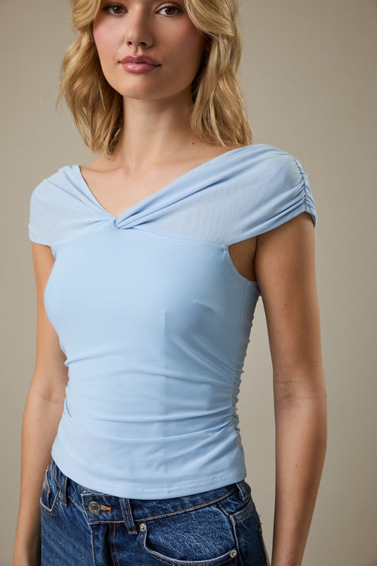 Tori Top