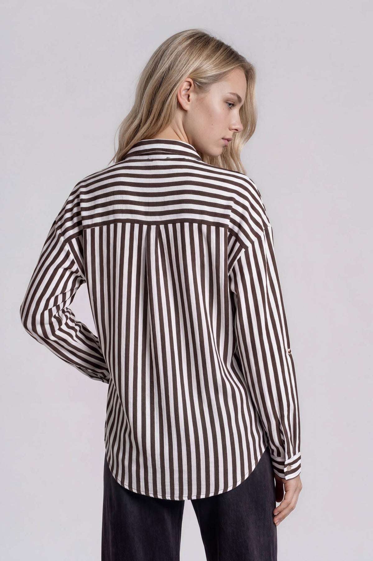 Nina Button Up - Chocolate