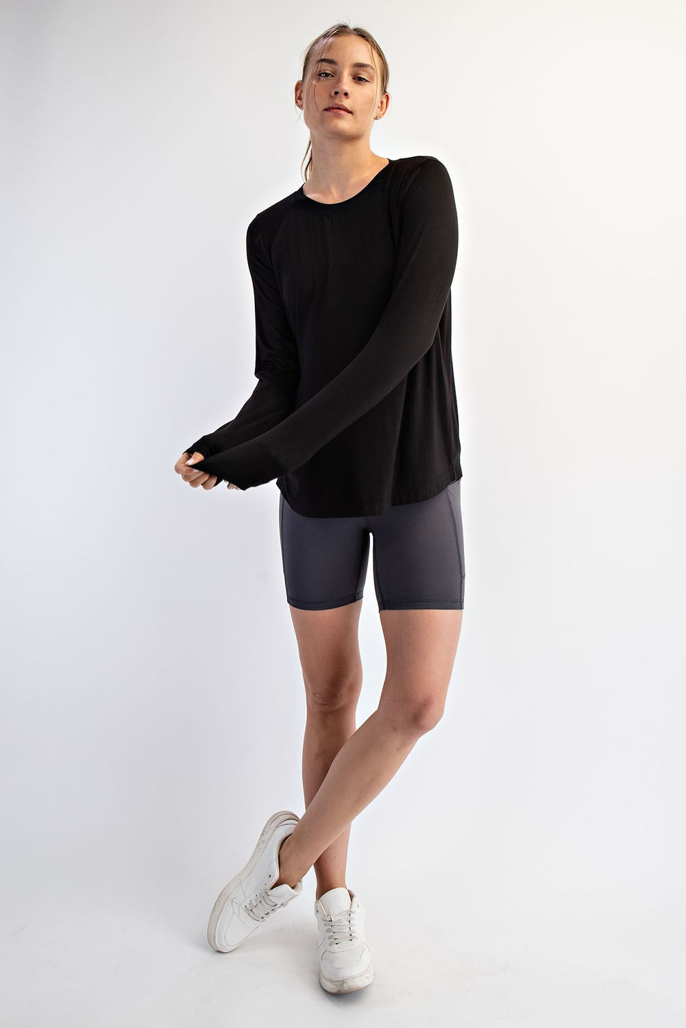 Julie Longsleeve - Black