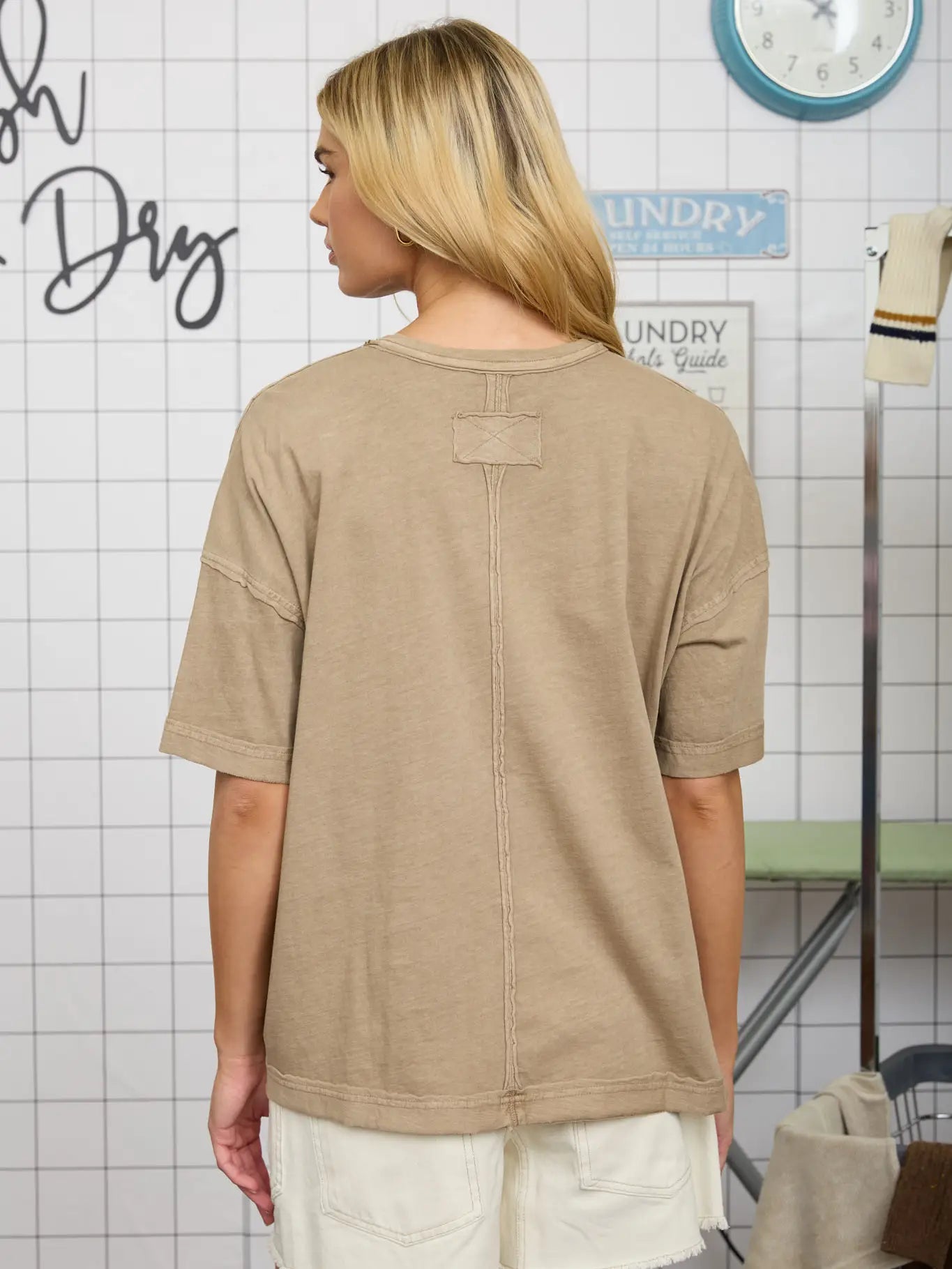 Dakota Tee - Multiple Colors