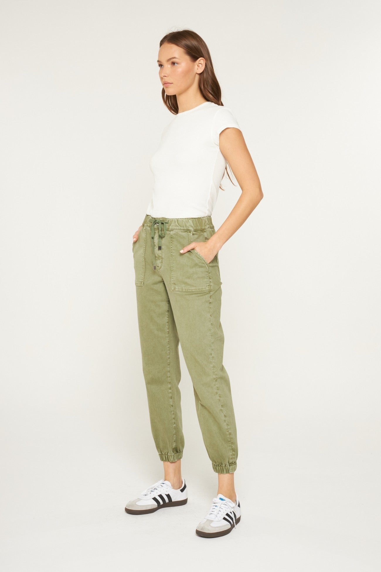 Karie Joggers
