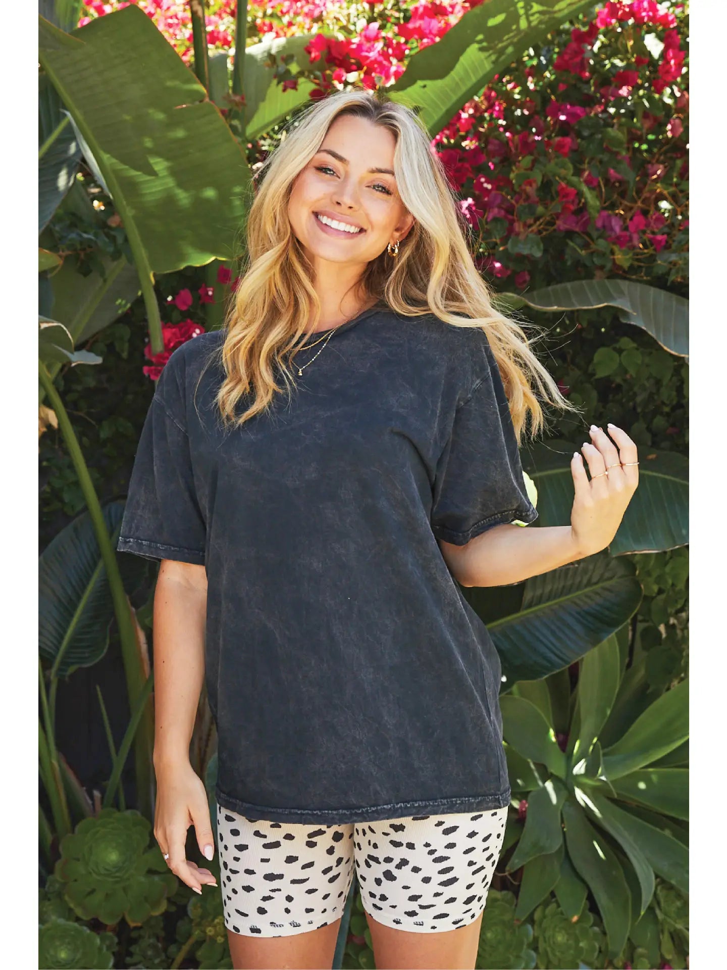 Danielle Tee - multiple colors