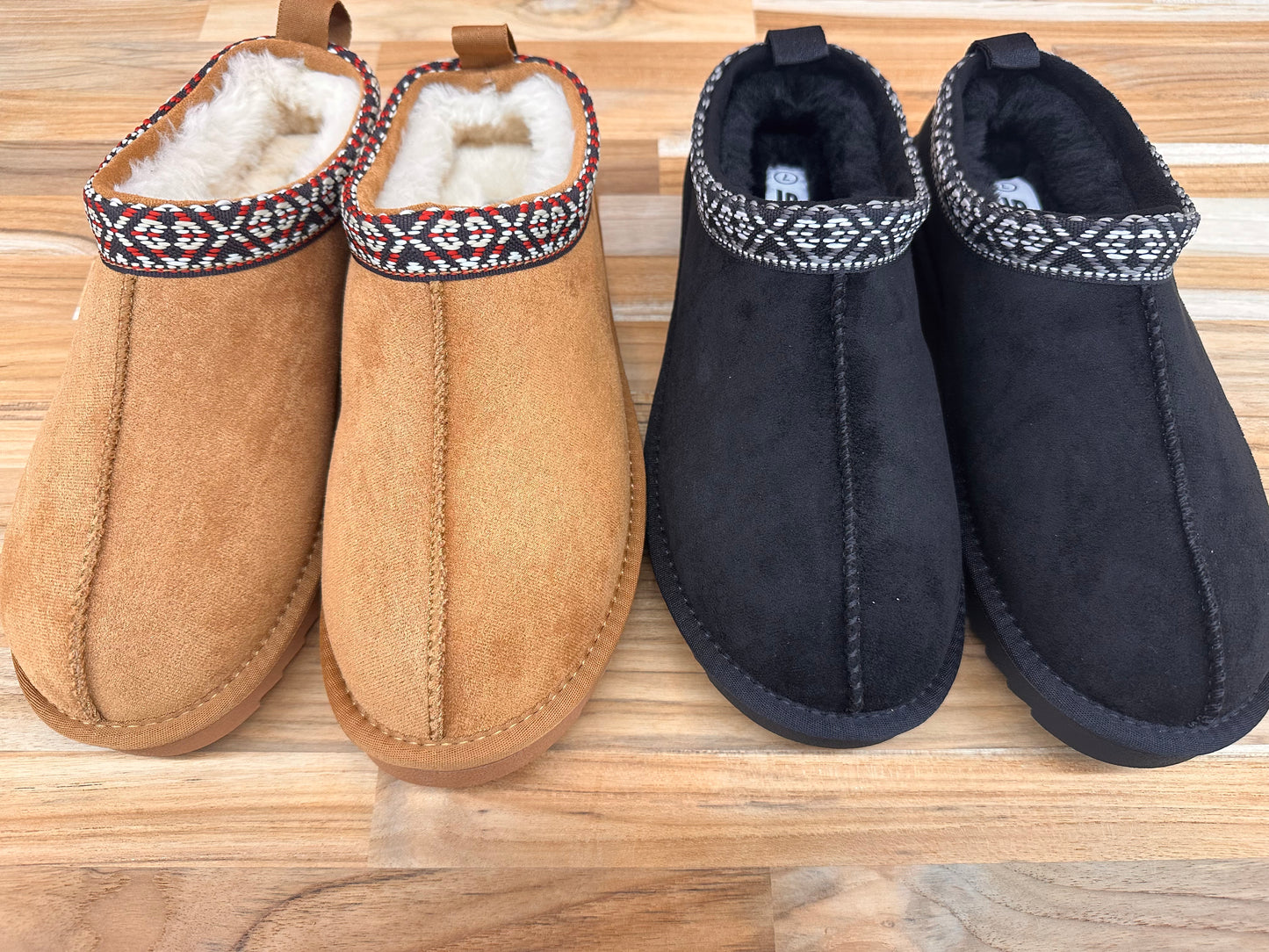 Lisa Slippers - multiple colors