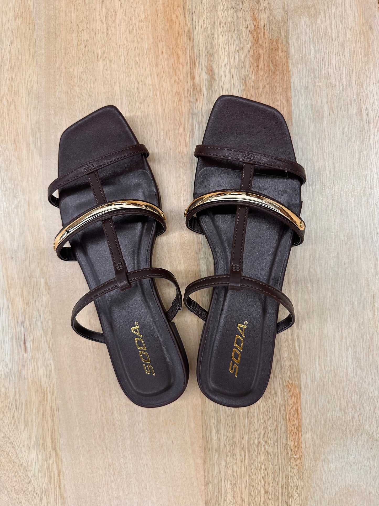 Kourtney Sandal