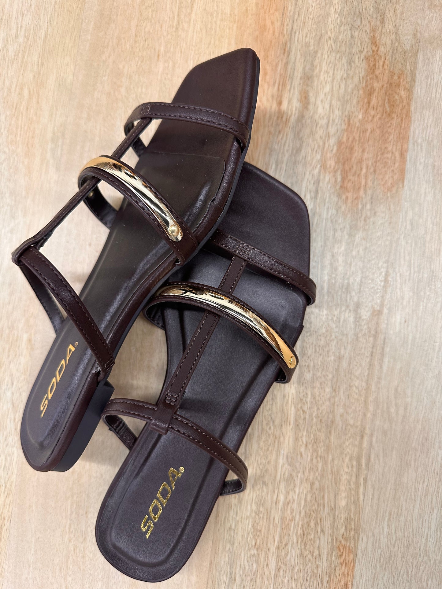 Kourtney Sandal