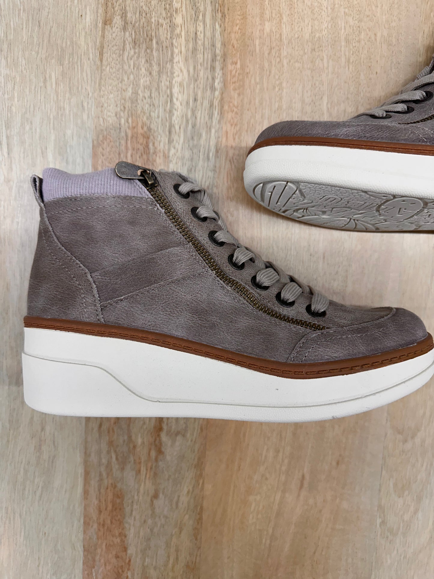 Judy Sneakers