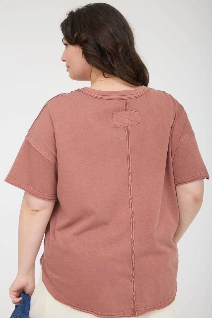 Dakota Tee Curvy - Multiple Colors