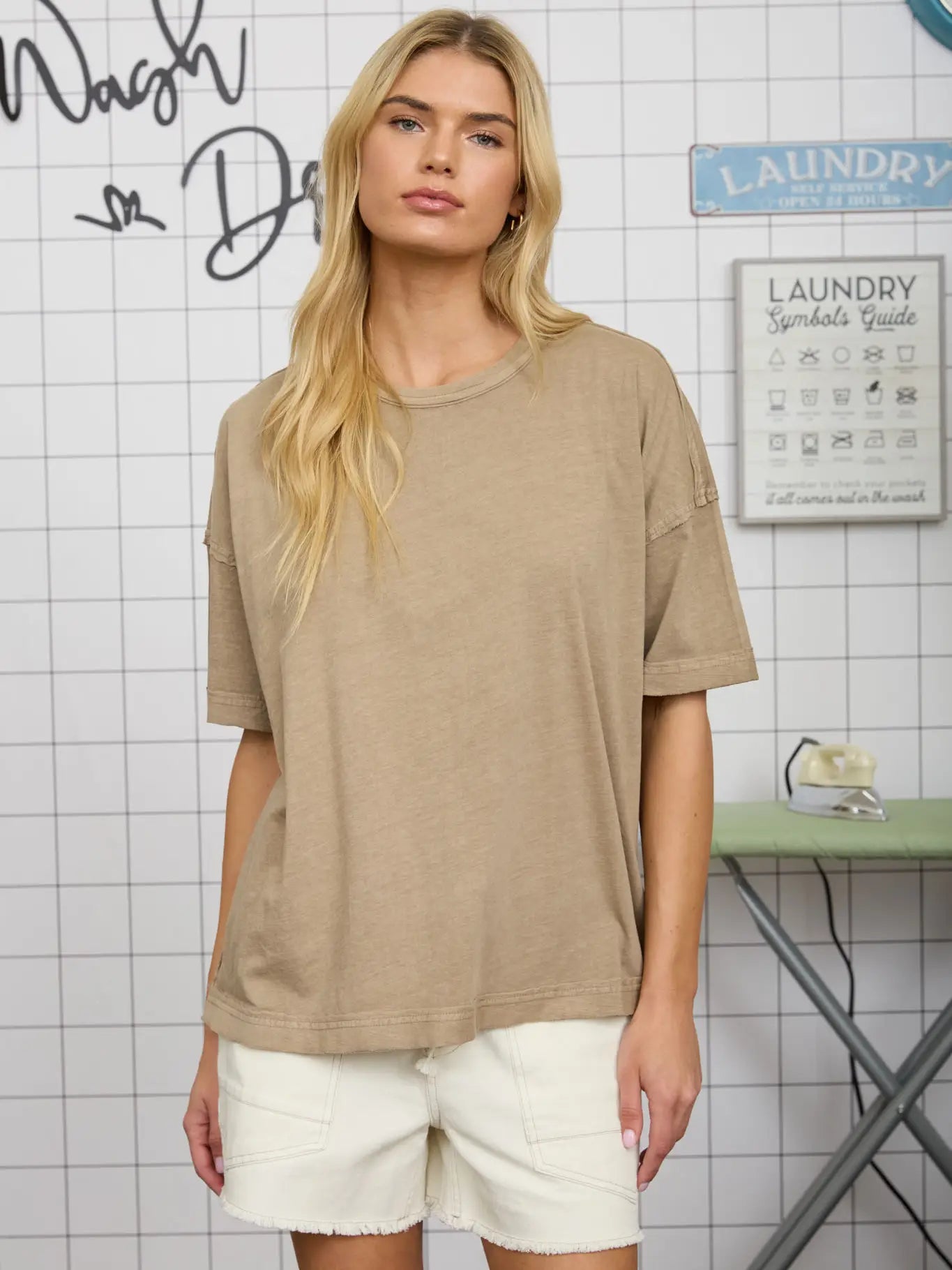 Dakota Tee - Multiple Colors